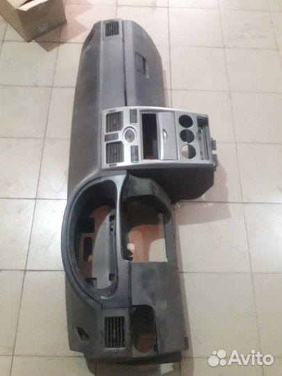 Продам панель(торпеда) от лада Приора