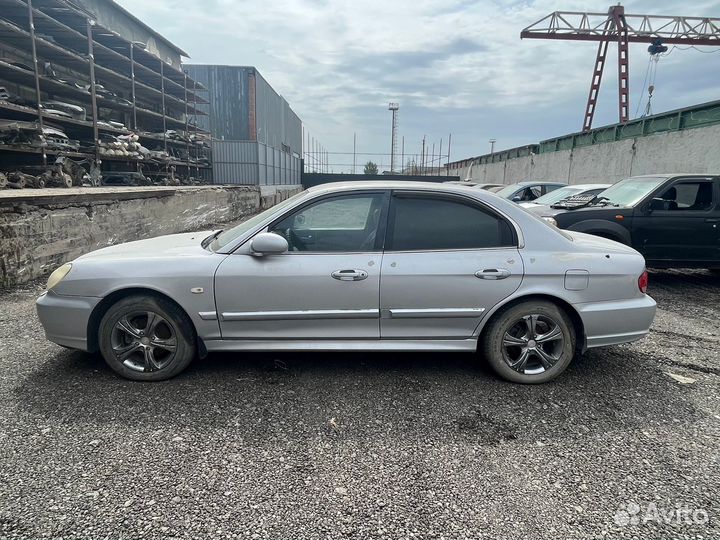 Запчасти на Hyundai Sonata 4 (тагаз) 2005г. Седан