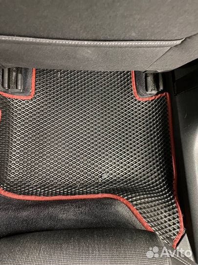 Ковры EVA Volkswagen Passat B8 правый руль