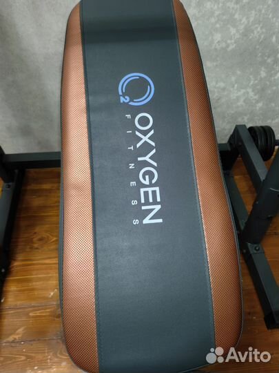 Скамья для жима со стойками и штангой бу