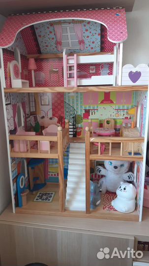 Домик кукольный