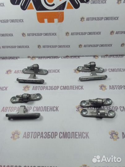 Петля двери Mercedes-Benz C-класс W203/S203/CL203