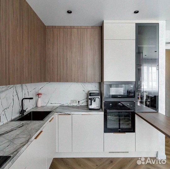 Кухня на заказ до потолка