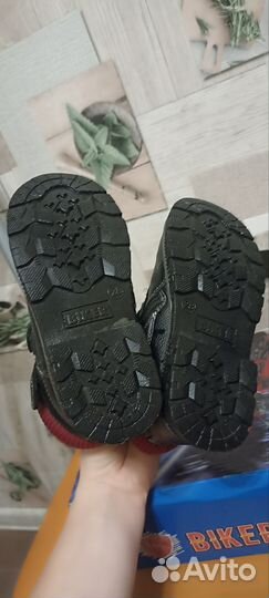 Ботинки демисезонные для мальчика 28
