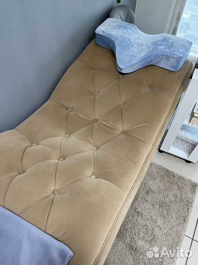 Анатомическая кушетка