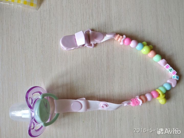 Держатели для пустышек, игрушек, погремушек