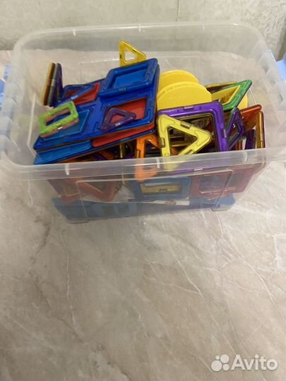 Конструктор магнитный