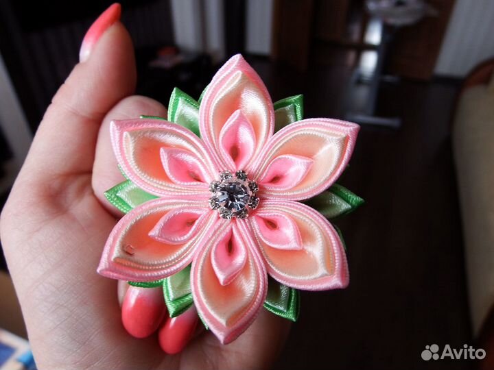 Заколки, резинки канзаши