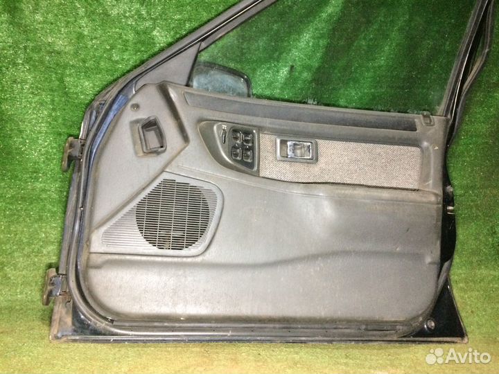 Дверь передняя правая Honda Concerto MA2 MA3 Синяя