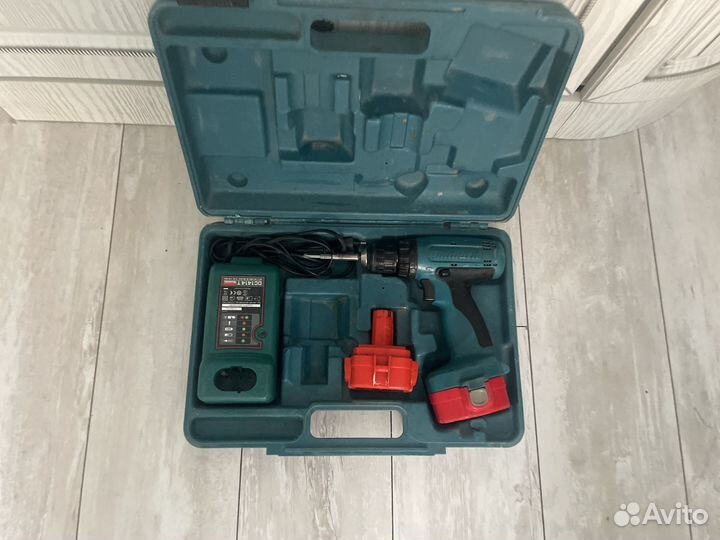 Шуруповерт makita бу