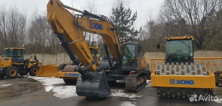 Гусеничный экскаватор XCMG XE335C, 2023