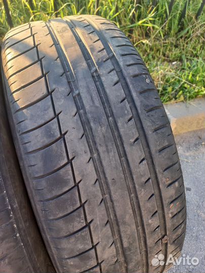 Triangle EffeXSport TH202 215/55 R17