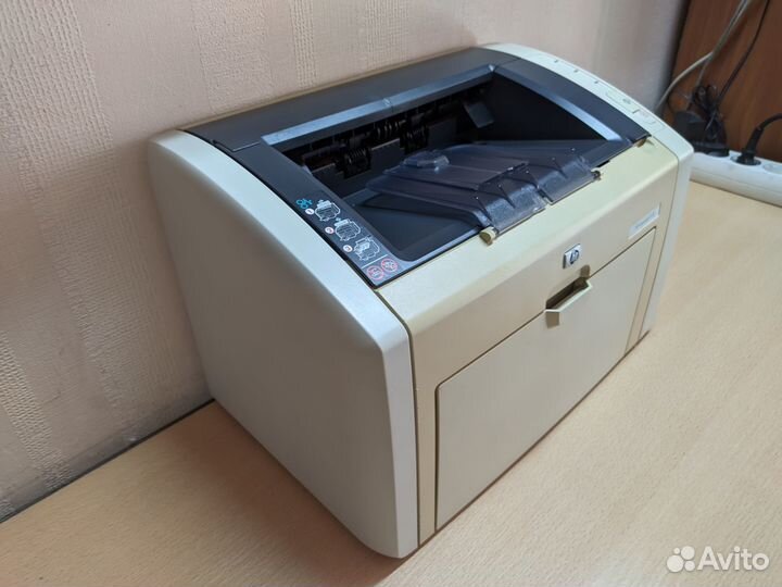 Принтер HP LaserJet 1022 гарантия 15 дней