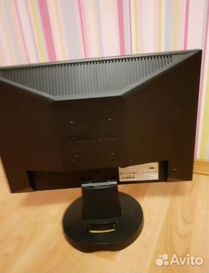 Монитор Samsung 920NW