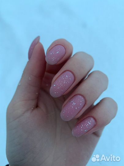 Наращивание ногтей