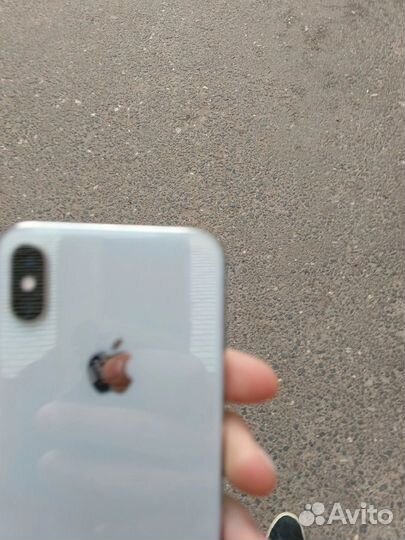 iPhone X, 64 ГБ