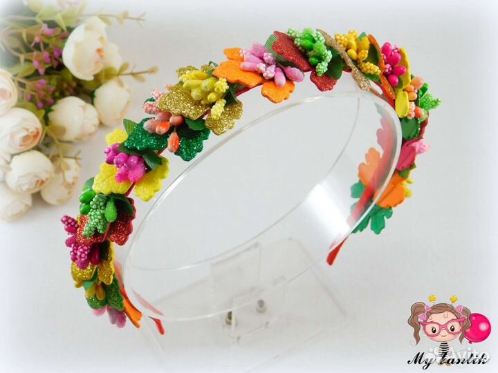 Ободок с осенними листьями