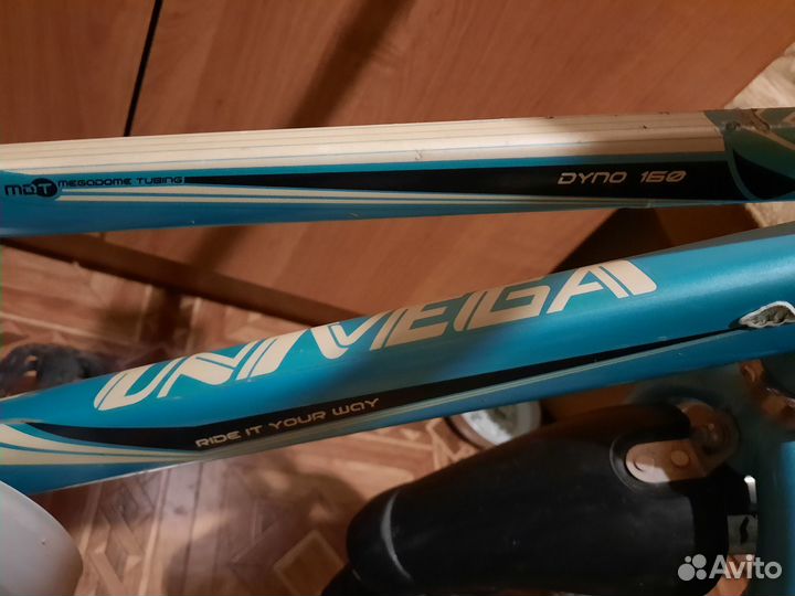 Детский велосипед 16