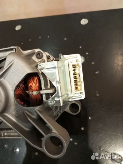 Двигататель стиральной машины Атлант