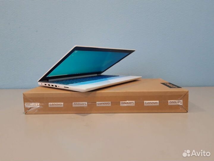 Новый мощный 4х ядерный ноутбук/Гарантия 1год/8озу