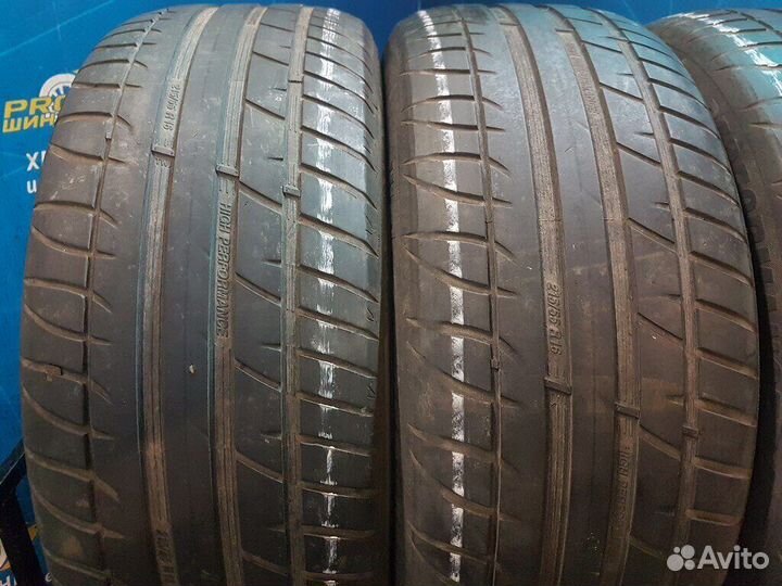 Tigar UHP Ultra High Performance 215/55 R16