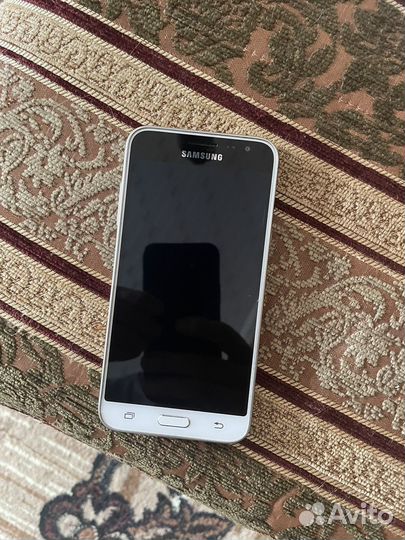 Samsung Galaxy J3 (2016) SM-J320F/DS, 2/16 ГБ