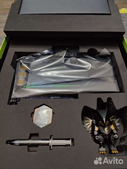 Видеокарта aorus RTX 3080 xtreme waterforce