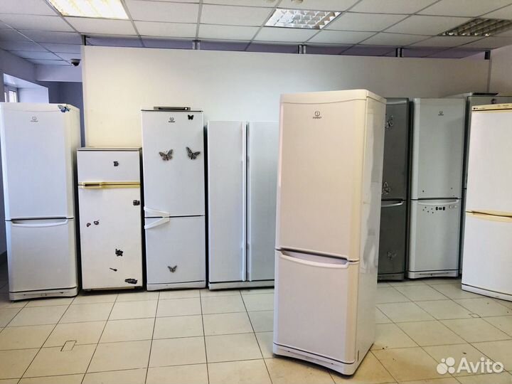 Холодильник б/у