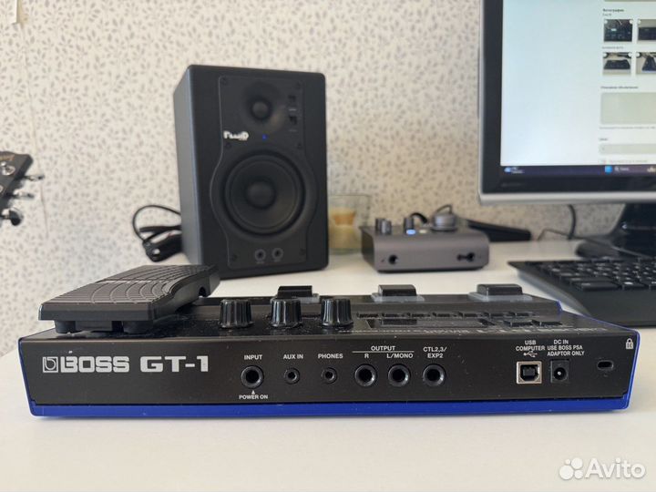 Гитарный процессор boss GT-1