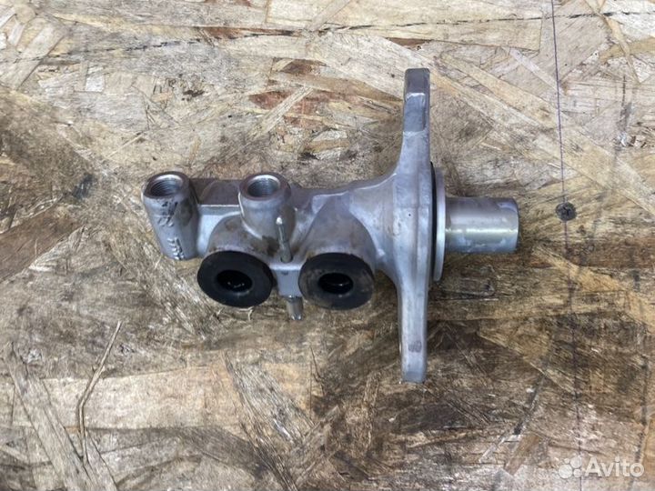 Главный тормозной цилиндр LADA Vesta