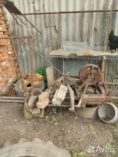 Продам навесное т25