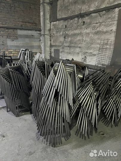 Металлические ножки/опора для стула/кресла