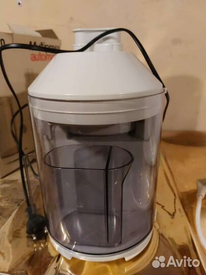 Кухонный комбайн(мультипресс)