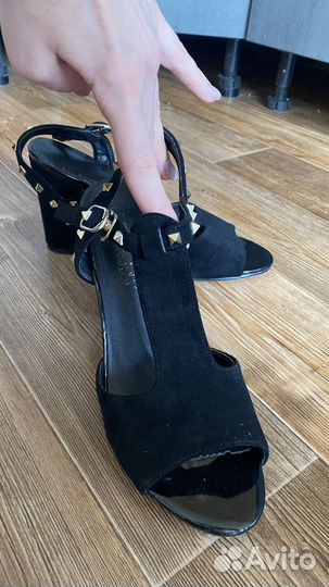 Босоножки женские 39 размер