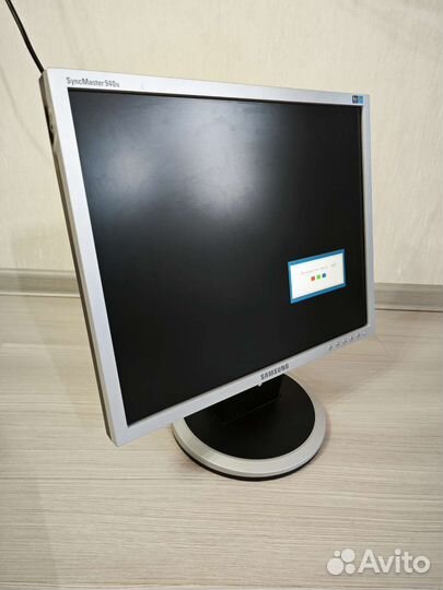 Монитор samsung 940n