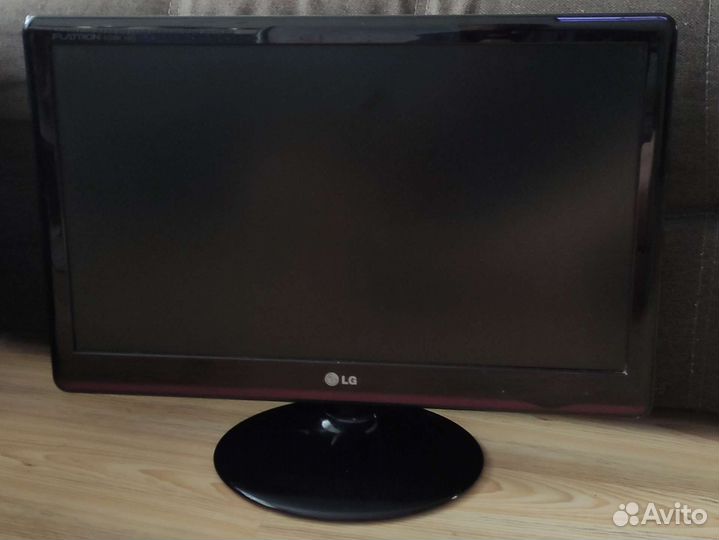 Монитор Lg E2250V