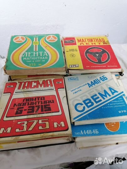 Магнитная лента катушки с записями