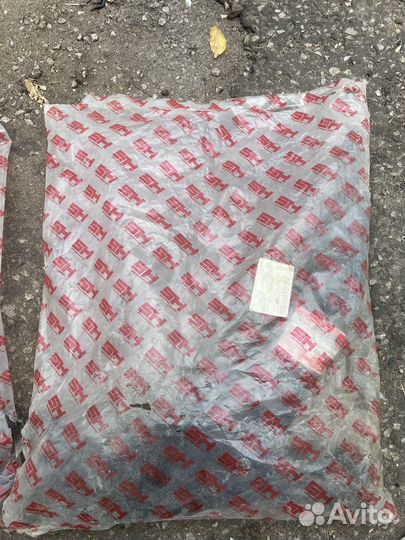 Рычаги передние Toyota Rav 4