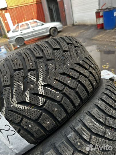 Toyo Observe Ice-Freezer SUV 275/50 R22