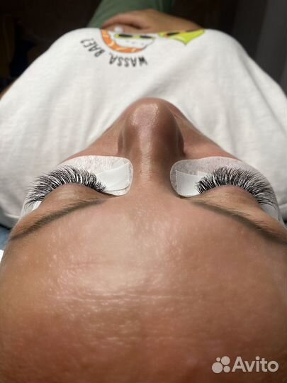 Наращивание ресниц