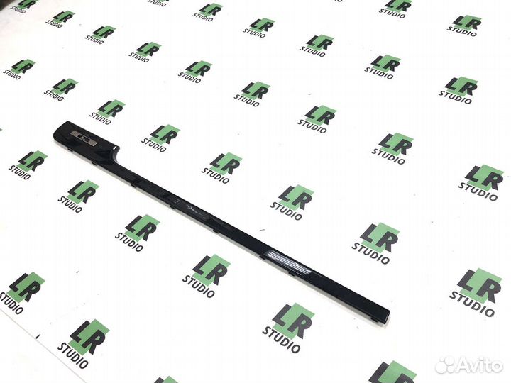 Молдинг двери Range Rover 2018+ передней левый