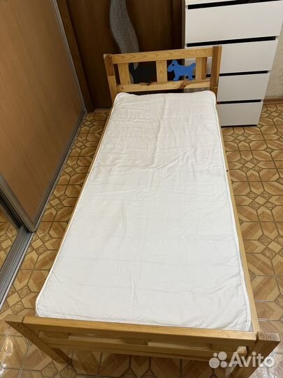 Детская кровать IKEA с матрасом
