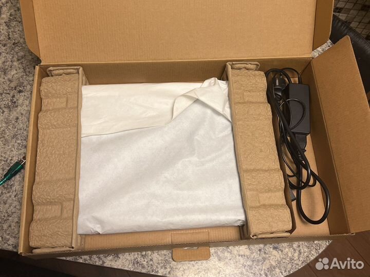 Абсолютно новый ноутбук Acer Aspire 1