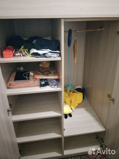 Детская кровать чердак со столом и шкафом