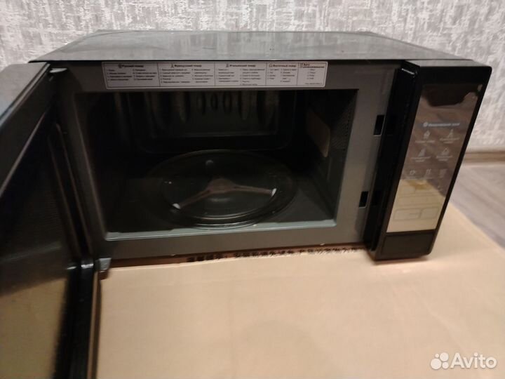 Микроволновая печь lg