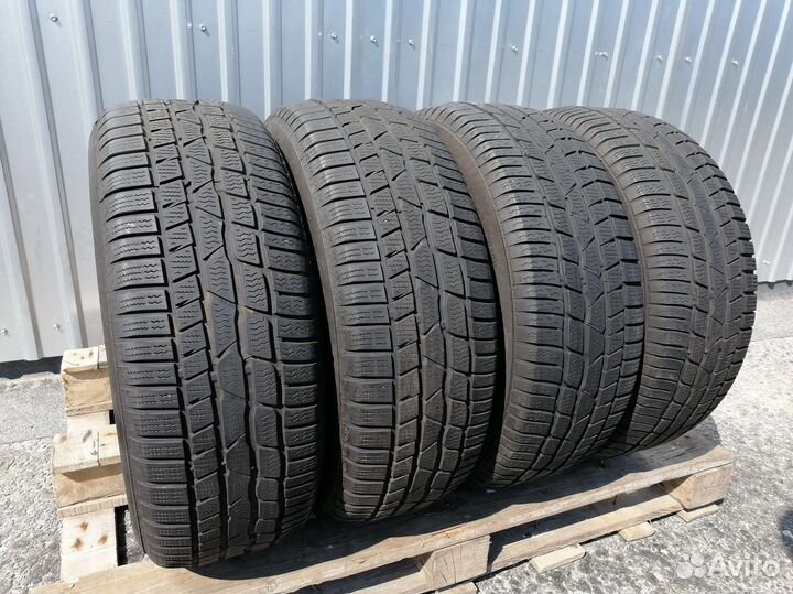 Continental ContiWinterContact TS 830 P 215/60 R16 110K