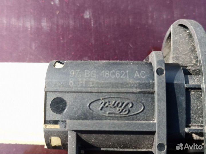 Кнопка подогрева стекла задняя Ford Mondeo 2