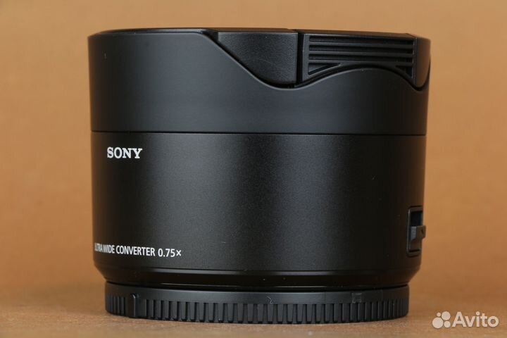 Sony Ultra Wide Converter 0,75x (For sony FE 28/2)