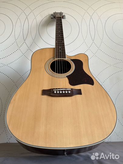 Гитара акустическая от Испанского концерна