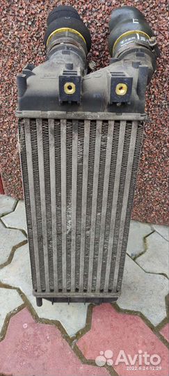 Интеркуллер пежо 3008